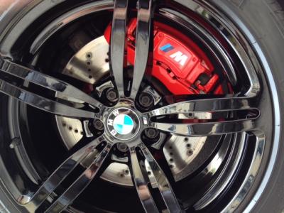 Personnalisation jantes BMW M6 - AMS Lifting