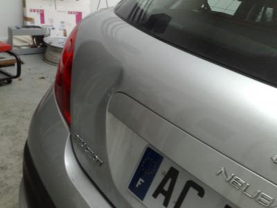 Debosselage sans peinture Peugeot 207 - AMS Lifting